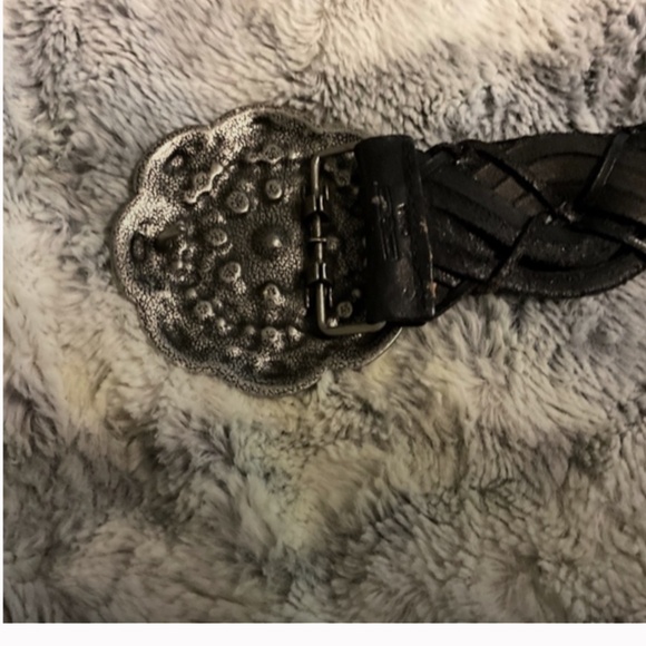 VINTAGE STATEMENT LEATHER WOMENS BELT, ,With STERLING SILVER ORNATE BUCKLE - Picture 10 of 10